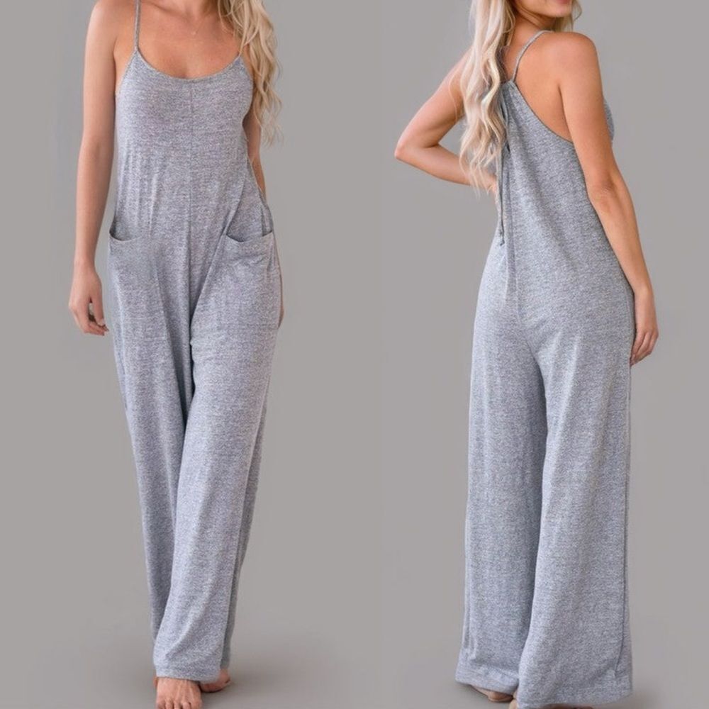 NWT Heathered Grey Wide Leg Jumpsuit